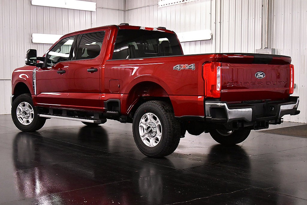 2027 Ford F-250SD XLT 6-3/4' Box