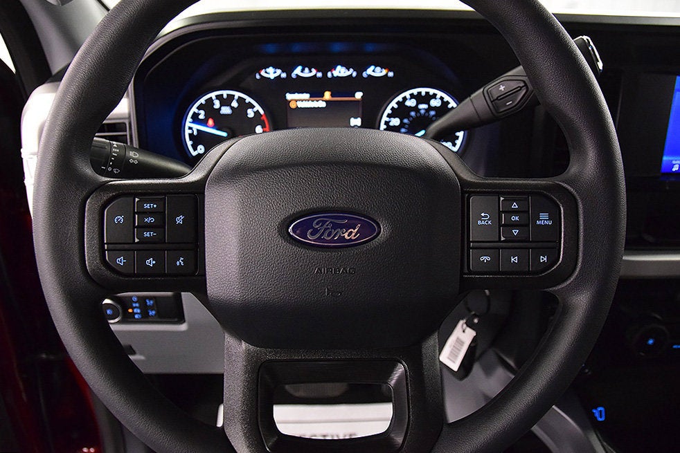 2027 Ford F-250SD XLT 6-3/4' Box