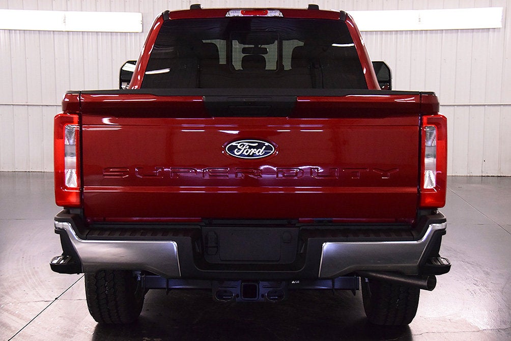 2027 Ford F-250SD XLT 6-3/4' Box