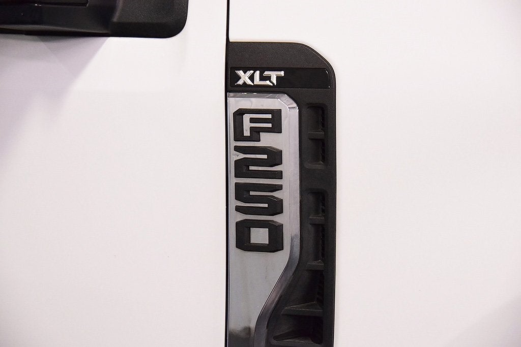 2025 Ford F-250SD XLT 6-3/4' Box