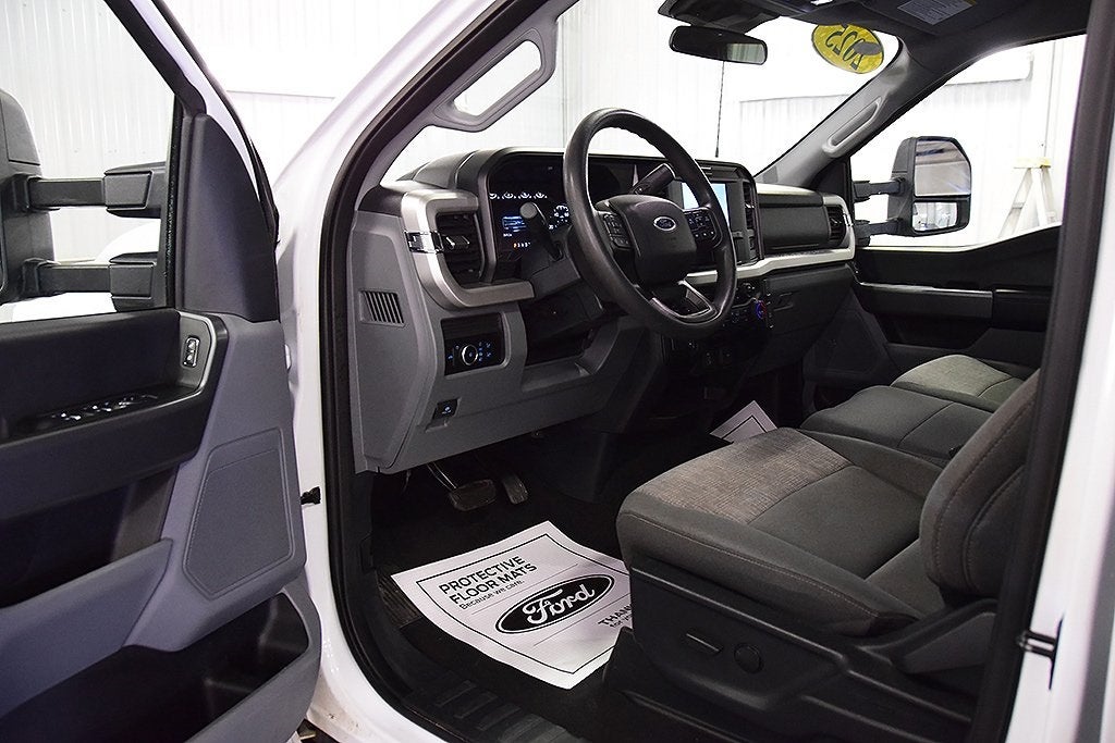 2025 Ford F-250SD XLT 6-3/4' Box
