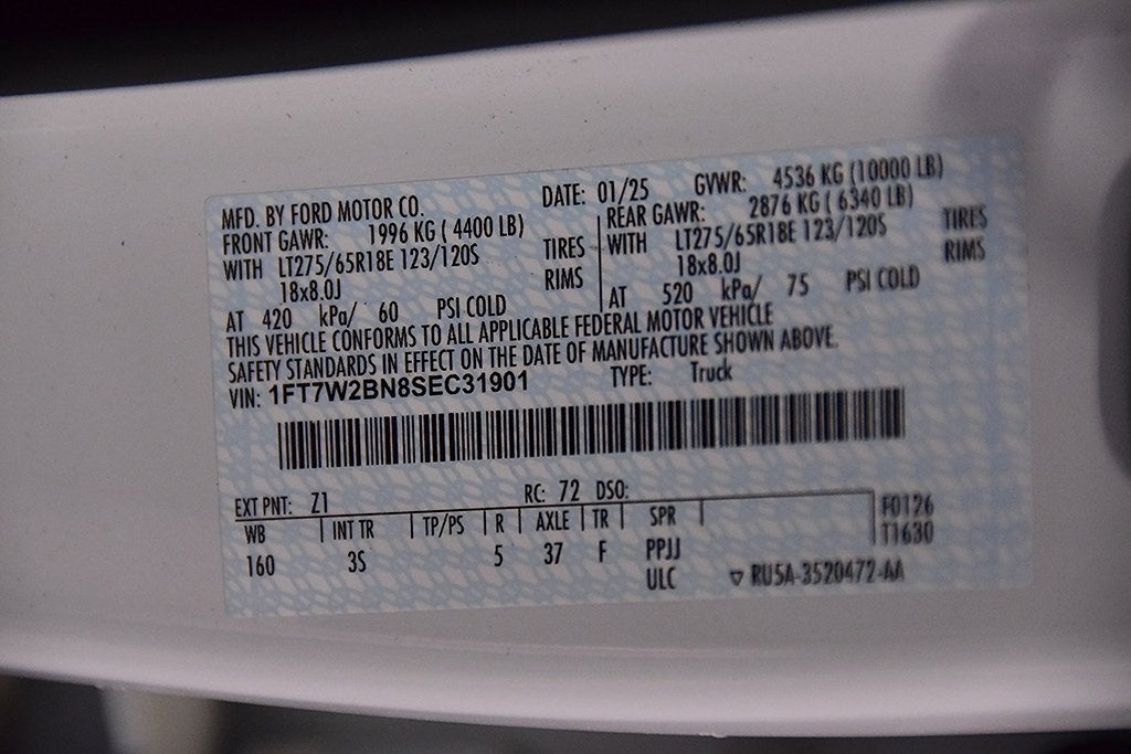 2025 Ford F-250SD XLT 6-3/4' Box