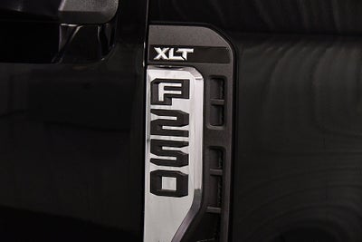 2027 Ford F-250SD XLT 6-3/4' Box
