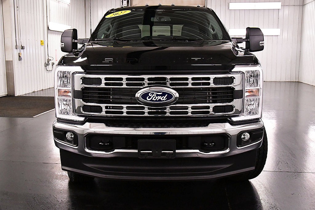 2027 Ford F-250SD XLT 6-3/4' Box