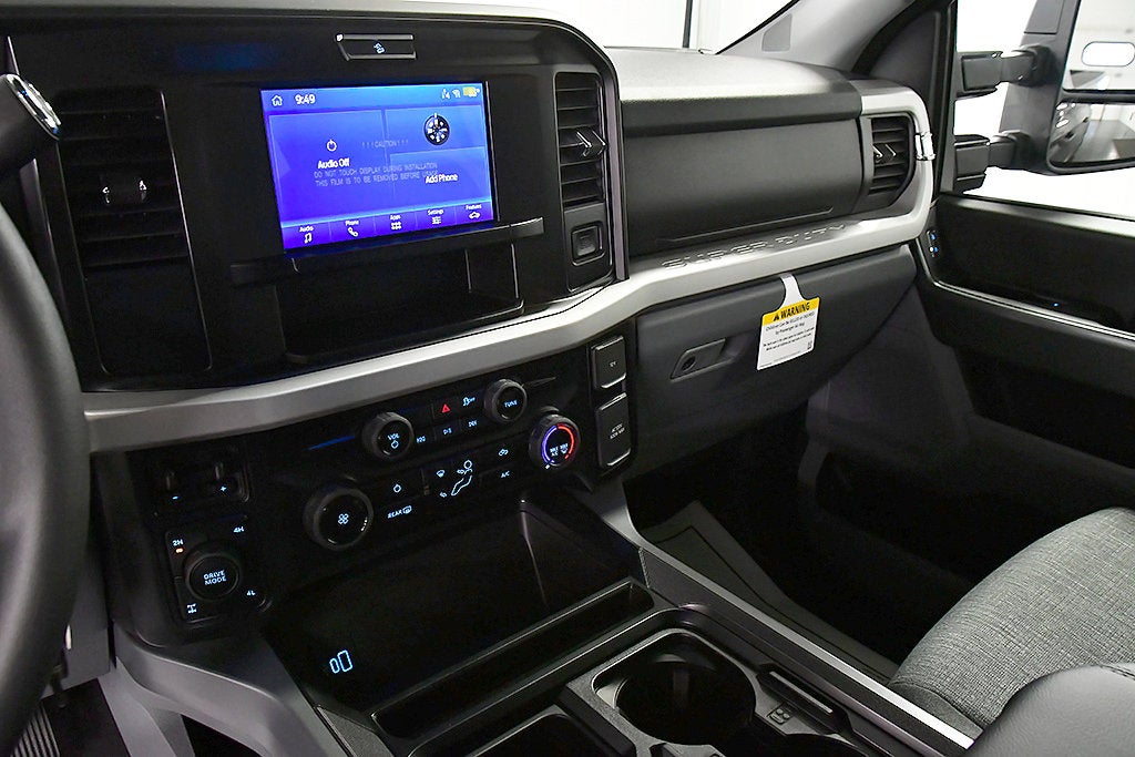 2027 Ford F-250SD XLT 6-3/4' Box