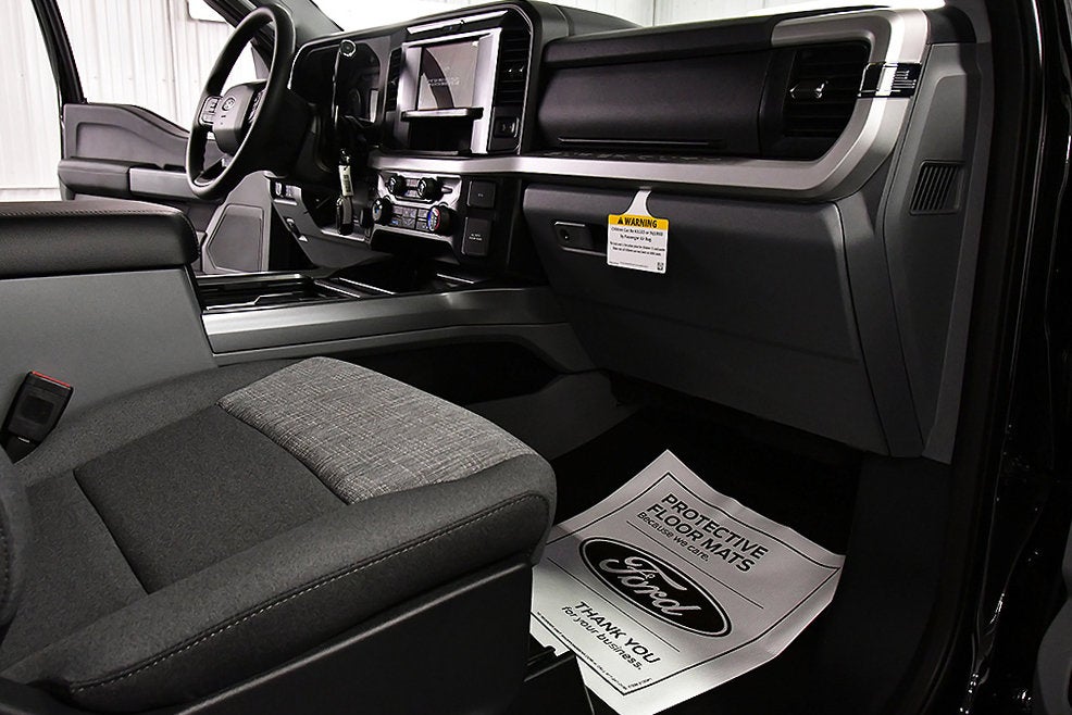 2027 Ford F-250SD XLT 6-3/4' Box