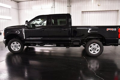 2027 Ford F-250SD XLT 6-3/4' Box