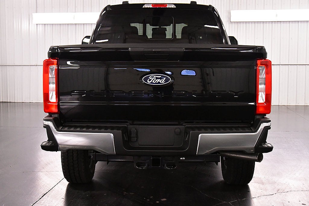2027 Ford F-250SD XLT 6-3/4' Box