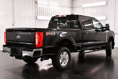 2027 Ford F-250SD XLT 6-3/4' Box