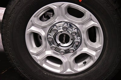 2027 Ford F-250SD XLT 6-3/4' Box