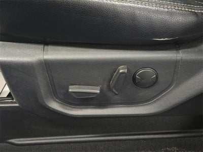 2022 Ford F-250SD Lariat Sport 8' Box