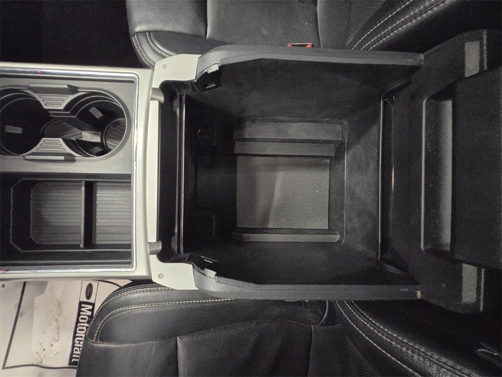 2022 Ford F-250SD Lariat Sport 8' Box