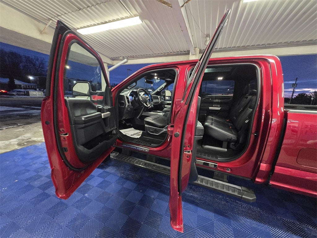 2022 Ford F-250SD Lariat Sport 8' Box