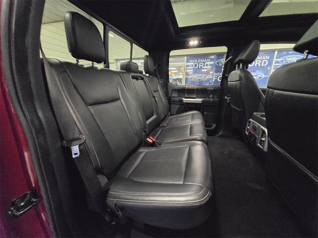 2022 Ford F-250SD Lariat Sport 8' Box