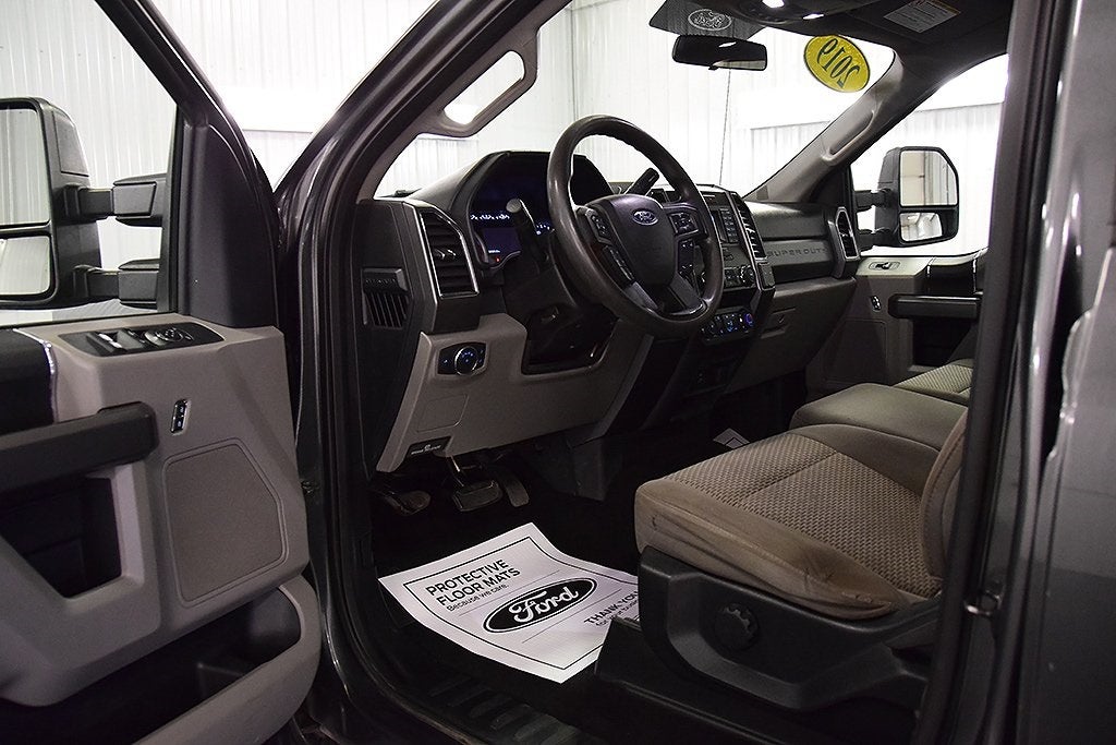 2019 Ford F-250SD XLT 6-3/4' Box
