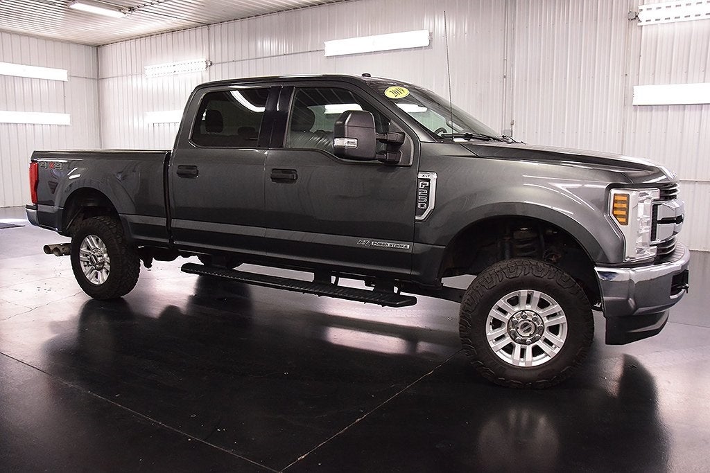 2019 Ford F-250SD XLT 6-3/4' Box