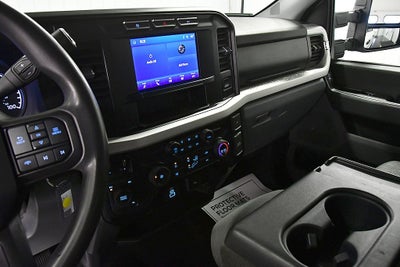 2024 Ford F-250SD XLT 8' Box