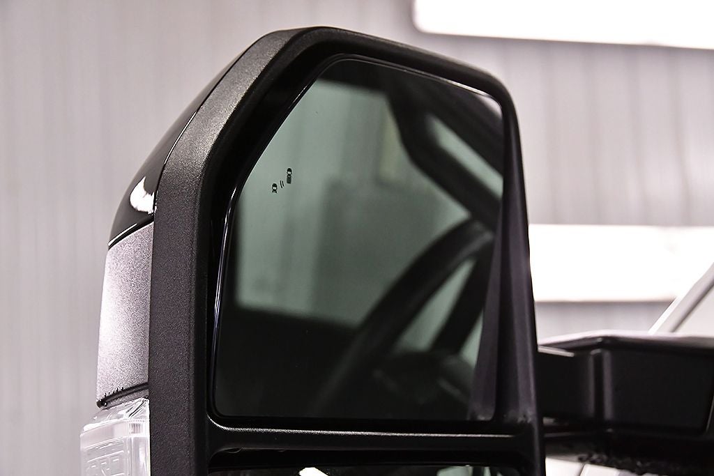 2025 Ford F-250SD Platinum 6-3/4' Box