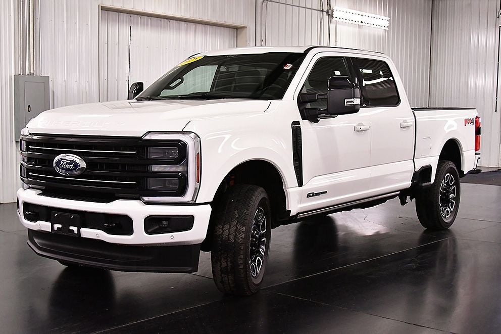 2025 Ford F-250SD Platinum 6-3/4' Box