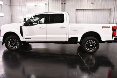 2025 Ford F-250SD Platinum 6-3/4' Box