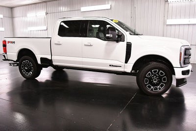 2025 Ford F-250SD Platinum 6-3/4' Box