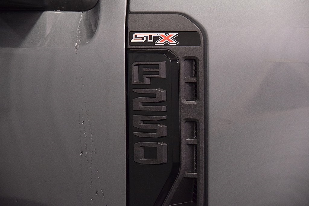 2026 Ford F-250SD XL STX 8' Box