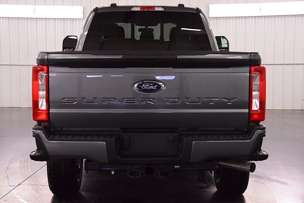 2026 Ford F-250SD XL STX 8' Box