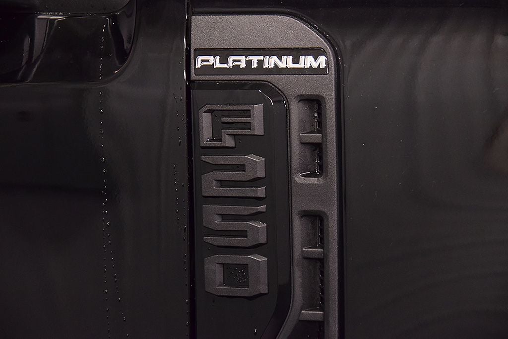 2025 Ford F-250SD Platinum Tremor 6-3/4' Box