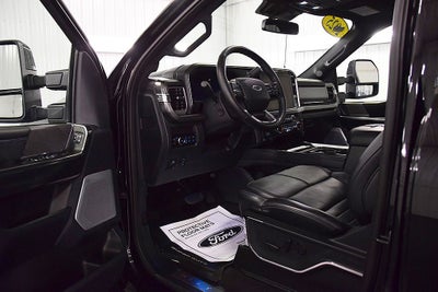 2025 Ford F-250SD Platinum Tremor 6-3/4' Box