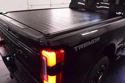 2025 Ford F-250SD Platinum Tremor 6-3/4' Box