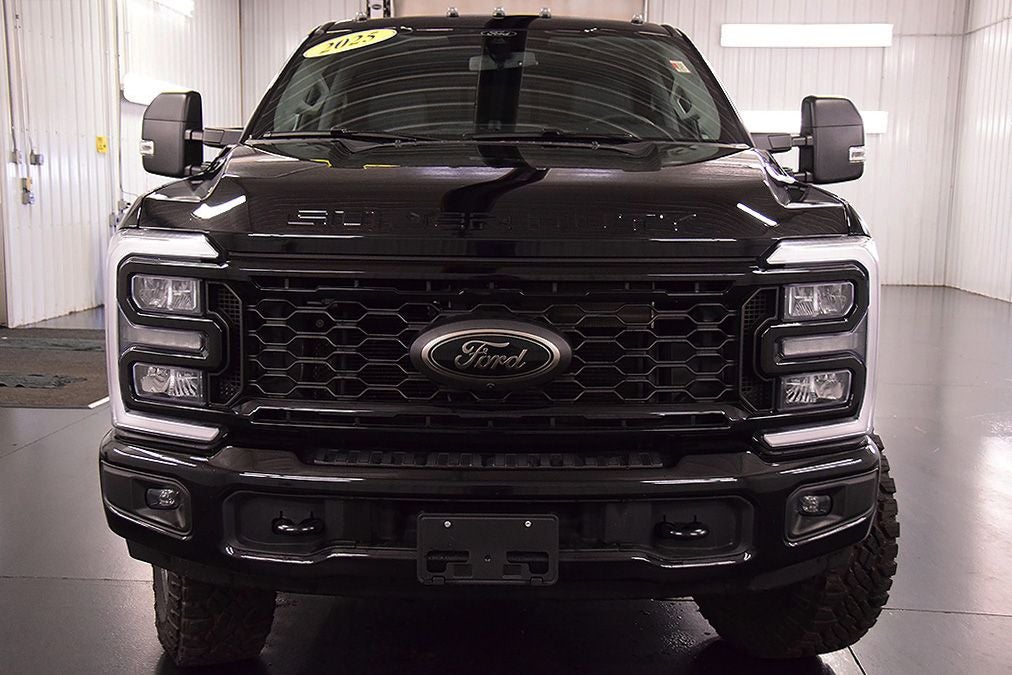 2025 Ford F-250SD XLT 6-3/4' Box