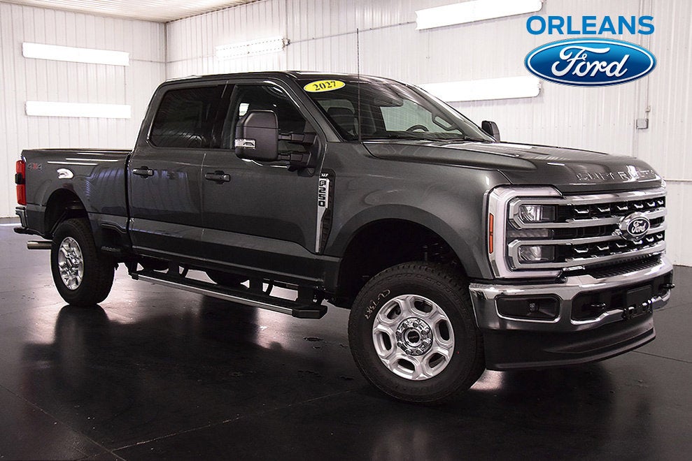 2027 Ford F-250SD XLT 6-3/4' Box