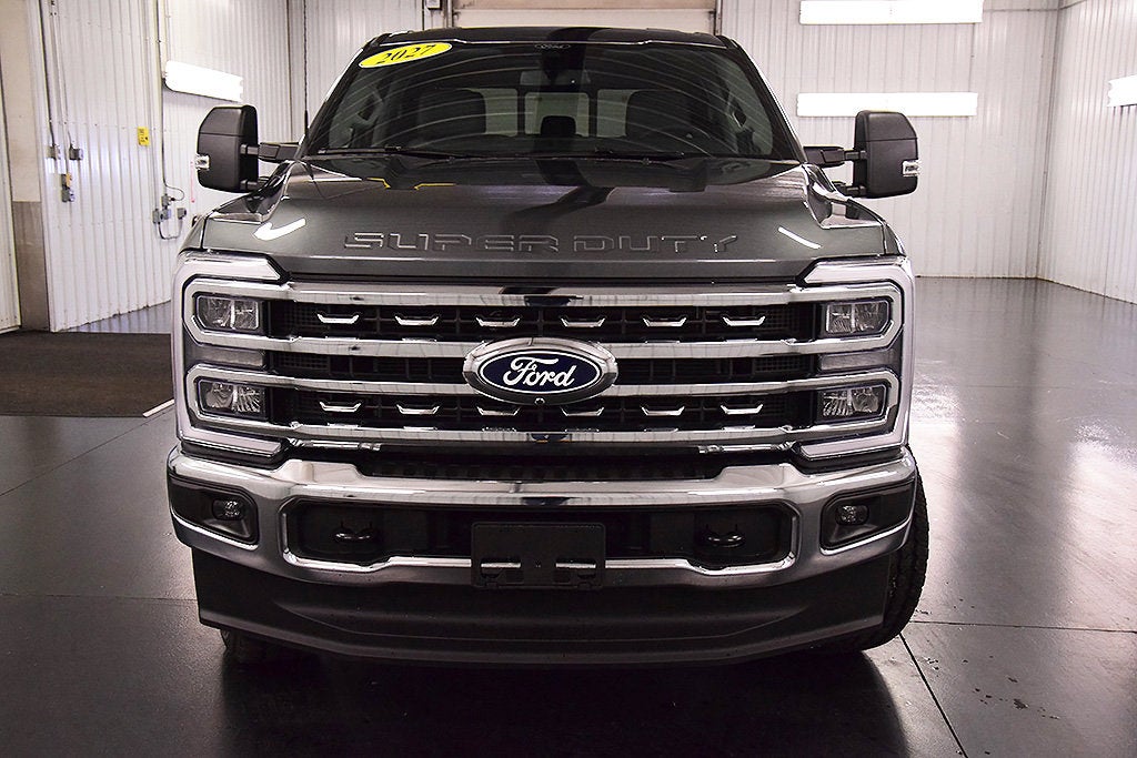 2027 Ford F-250SD XLT 6-3/4' Box