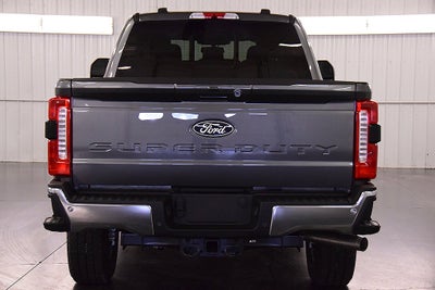 2027 Ford F-250SD XLT 6-3/4' Box