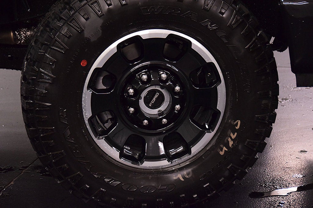 2027 Ford F-250SD XL STX Tremor Off-Road 6-3/4' Box