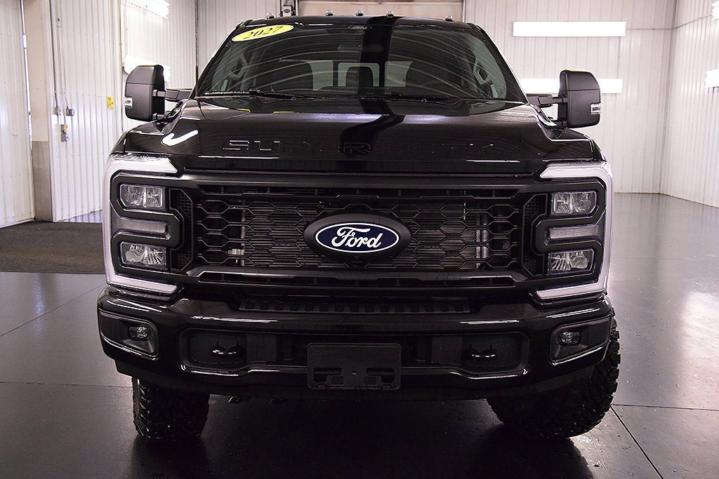 2027 Ford F-250SD XL STX Tremor Off-Road 6-3/4' Box
