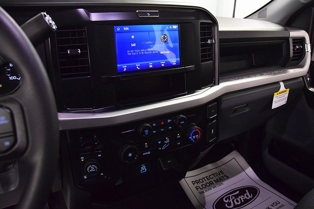 2027 Ford F-250SD XL STX Tremor Off-Road 6-3/4' Box