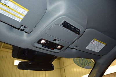 2027 Ford F-250SD XL STX Tremor Off-Road 6-3/4' Box