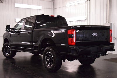 2027 Ford F-250SD XL STX Tremor Off-Road 6-3/4' Box