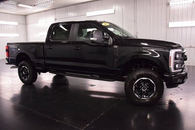 2027 Ford F-250SD XL STX Tremor Off-Road 6-3/4' Box
