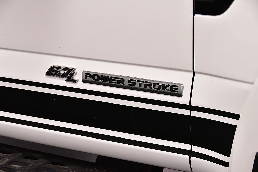 2022 Ford F-250SD Lariat Tremor Sport 6-3/4' Box