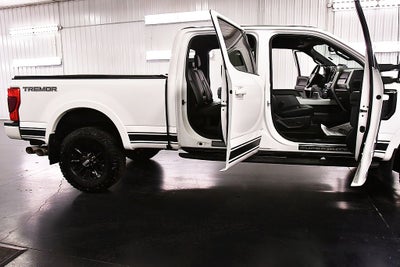 2022 Ford F-250SD Lariat Tremor Sport 6-3/4' Box