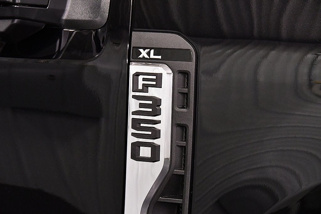 2026 Ford F-350SD XL 8' Box