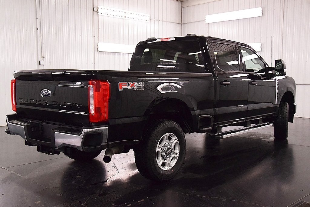 2026 Ford F-350SD XLT 6-3/4' Box
