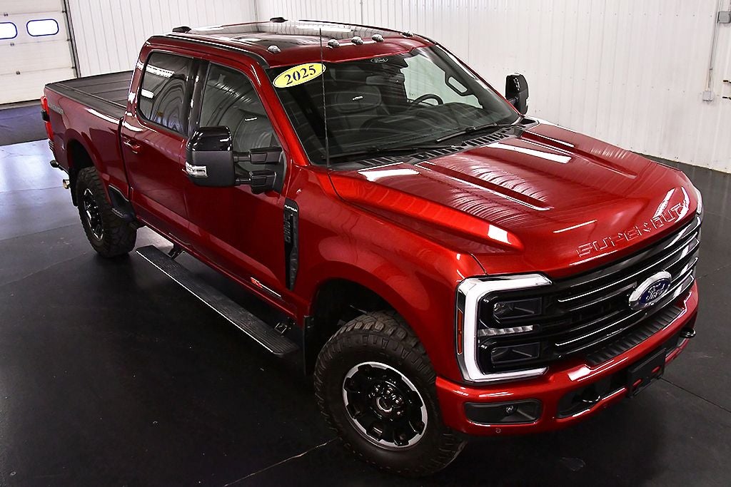 2025 Ford F-350SD Platinum 6-3/4' Box