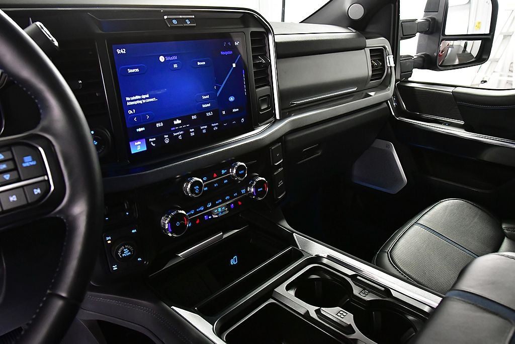 2025 Ford F-350SD Platinum 6-3/4' Box