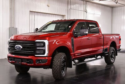 2025 Ford F-350SD Platinum 6-3/4' Box
