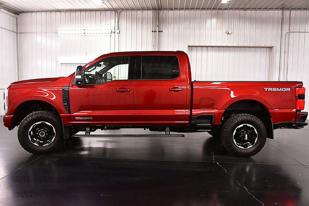 2025 Ford F-350SD Platinum 6-3/4' Box
