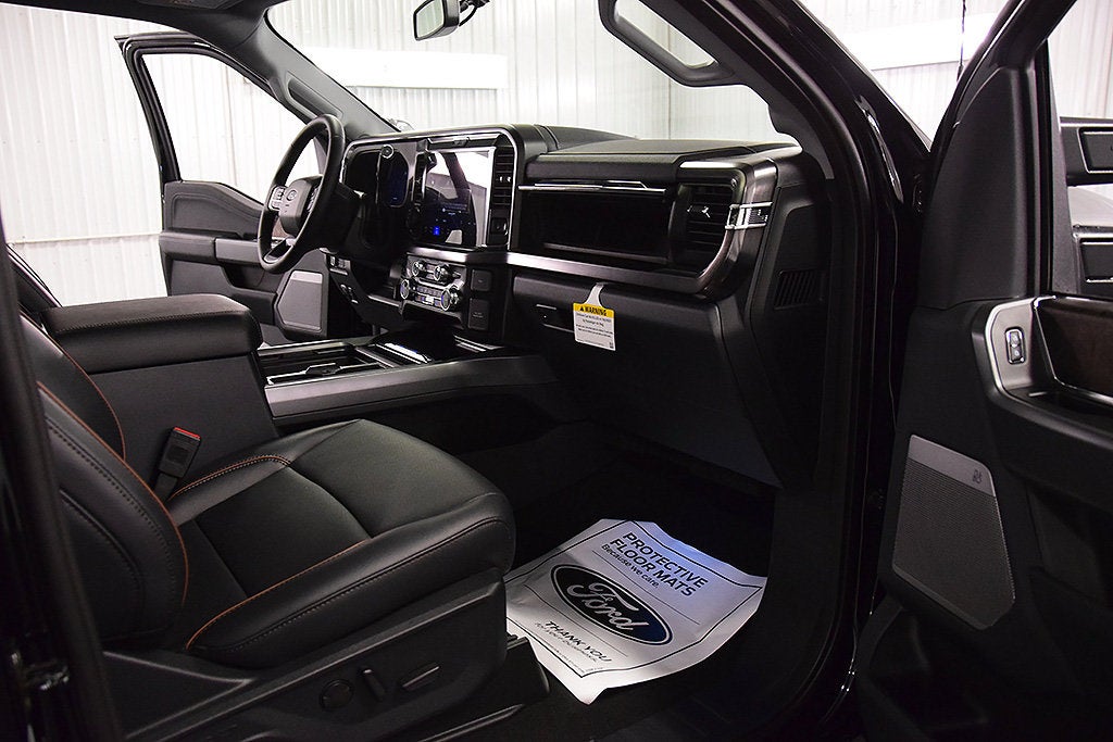 2027 Ford F-350SD Lariat 6-3/4' Box