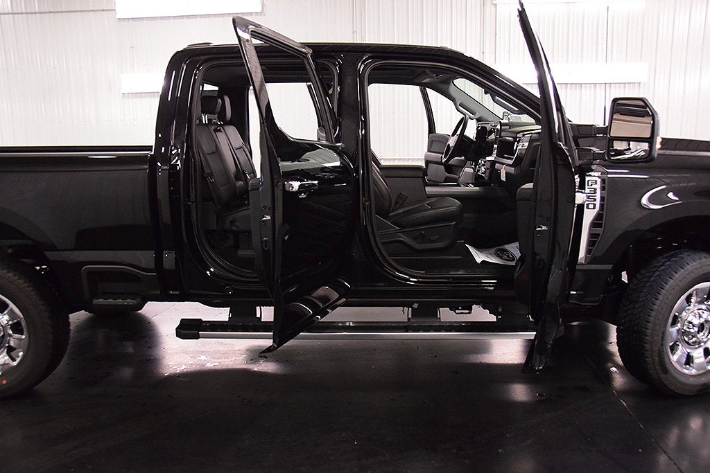 2027 Ford F-350SD Lariat 6-3/4' Box